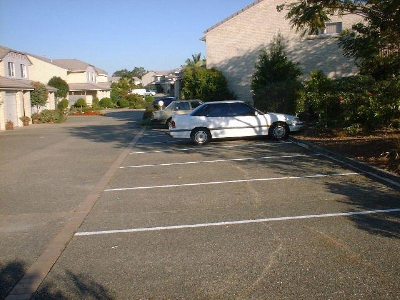 8 Peninsula Avenue, Cornubia QLD 4130