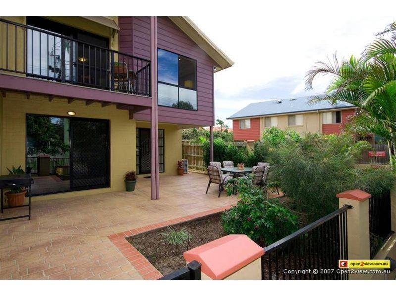 28, 316 Long Street, Graceville QLD 4075