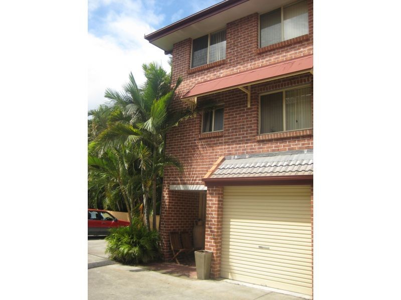 100 Racecourse Road, Bundall QLD 4217