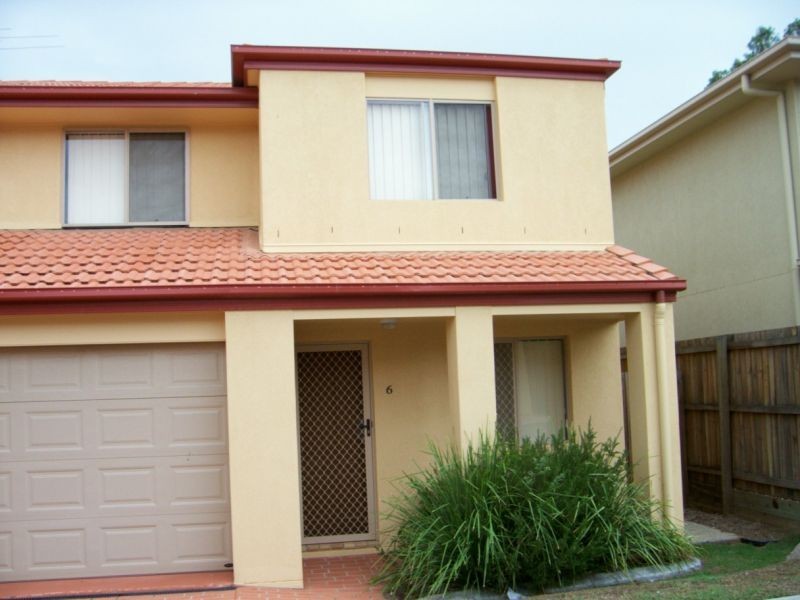 6, 7 Johnston Street, Carina QLD 4152