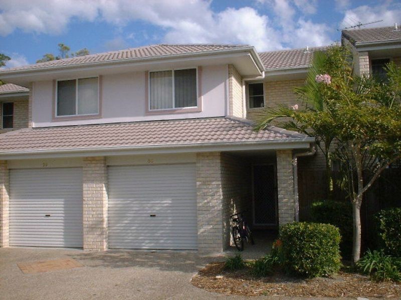 8 Peninsula Avenue, Cornubia QLD 4130