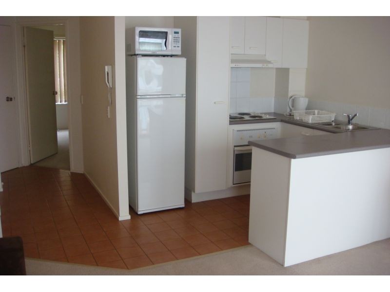 14, 416 Marine Parade, Biggera Waters QLD 4216
