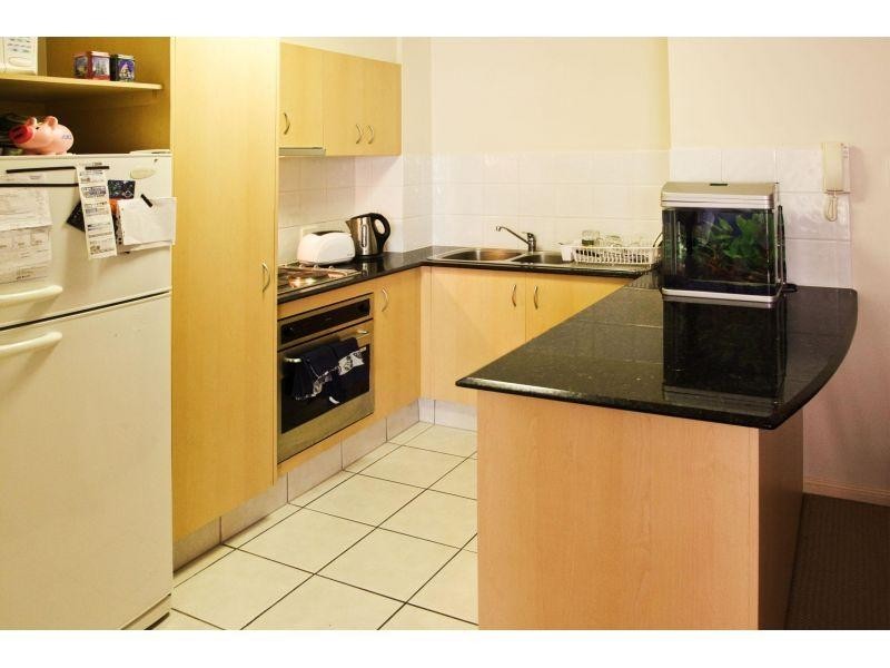 38 Labrador Street, Labrador QLD 4215