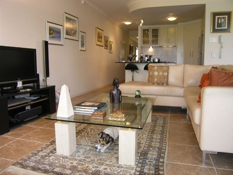 1 The Vistas Drive, Carrara QLD 4211