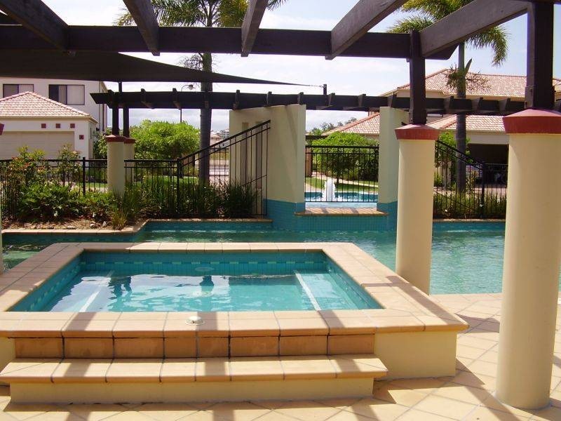 3/302 Christine Avenue, Varsity Lakes QLD 4227