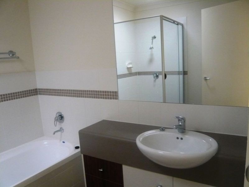 C5, 2 Catalina Way, Upper Coomera QLD 4209