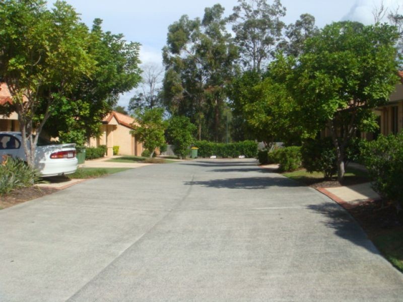 20 Brown Street, Labrador QLD 4215