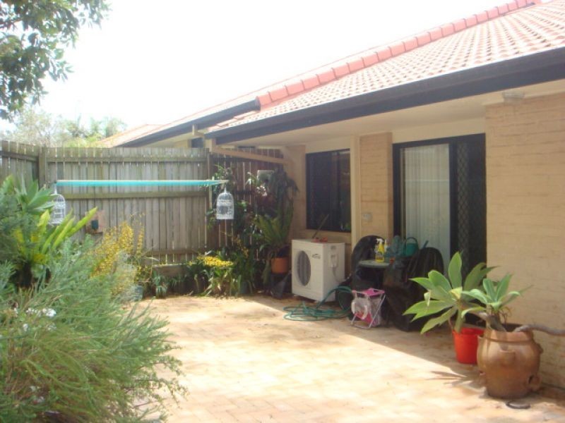 20 Brown Street, Labrador QLD 4215