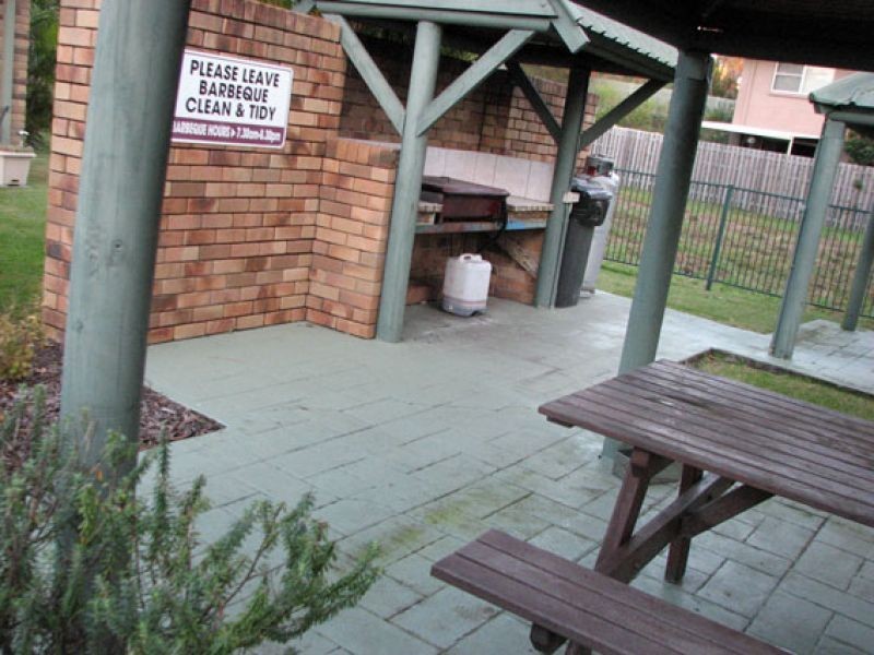 1 Alison Road, Carrara QLD 4211