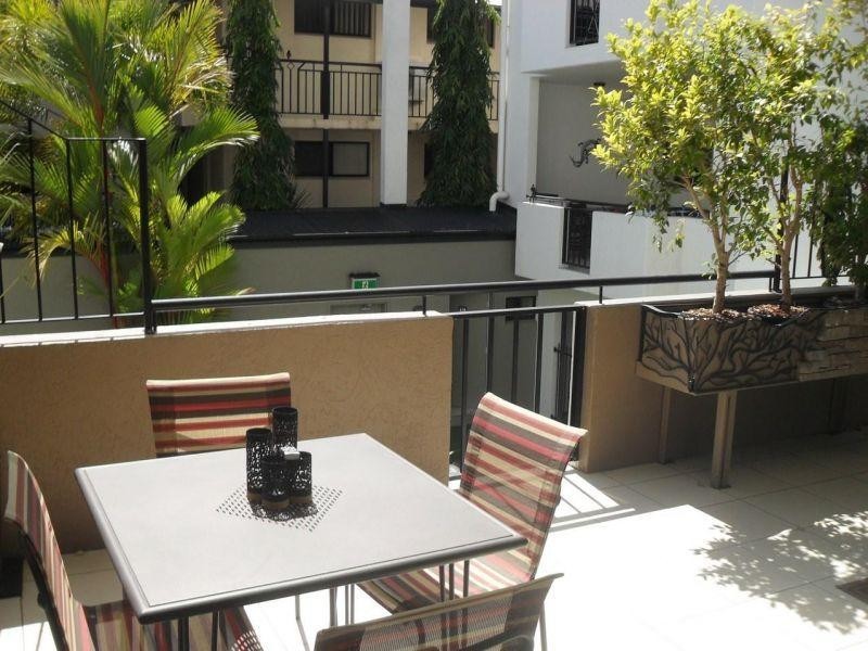 79 Spence Street, Cairns QLD 4870