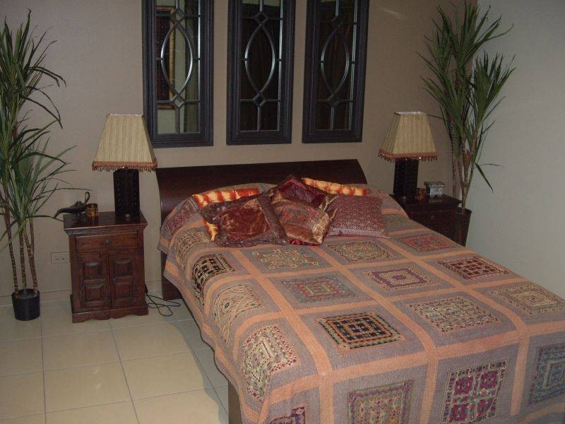 79 Spence Street, Cairns QLD 4870