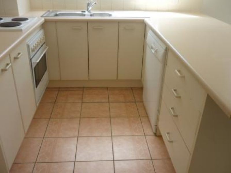 25, 1A Alison Road, Carrara QLD 4211