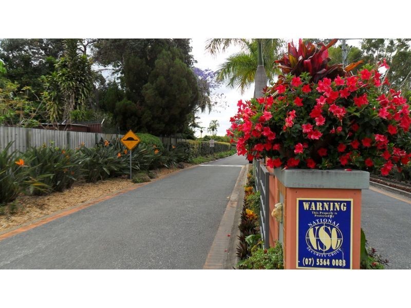 20 Fairway Drive, Clear Island Waters QLD 4226