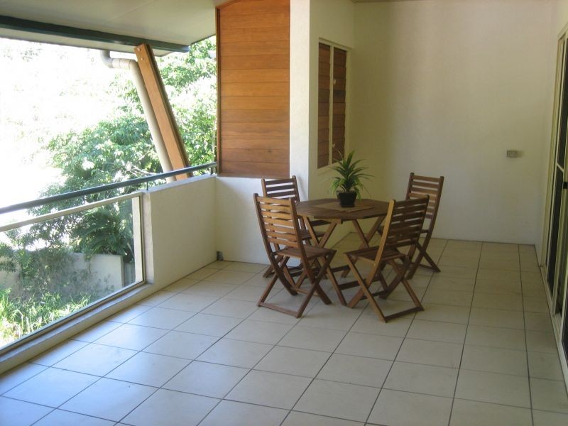8, 1804 Captain Cook Highway, Clifton Beach QLD 4879