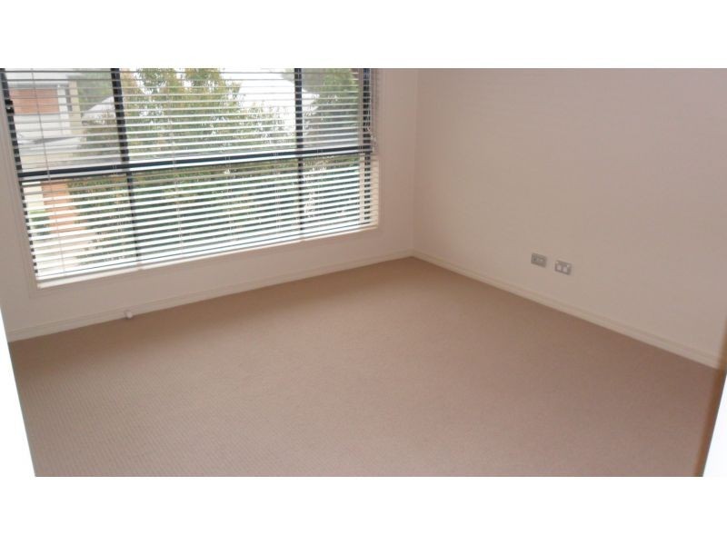 2154, 1 The Vistas Drive, Carrara QLD 4211