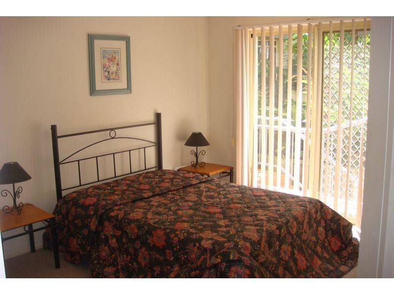 1/416 Marine Parade, Biggera Waters QLD 4216