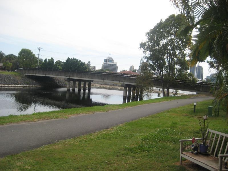 100 Racecourse Road, Bundall QLD 4217