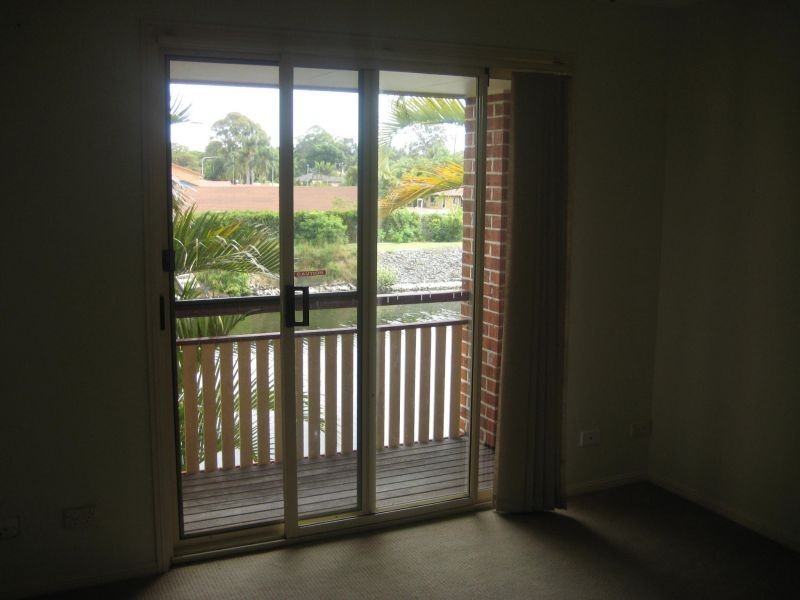 100 Racecourse Road, Bundall QLD 4217