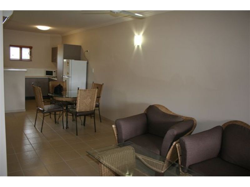 120, 22 Ward Street, Mooroobool QLD 4870