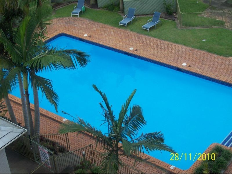 11-13 Fairway Drive, Clear Island Waters QLD 4226