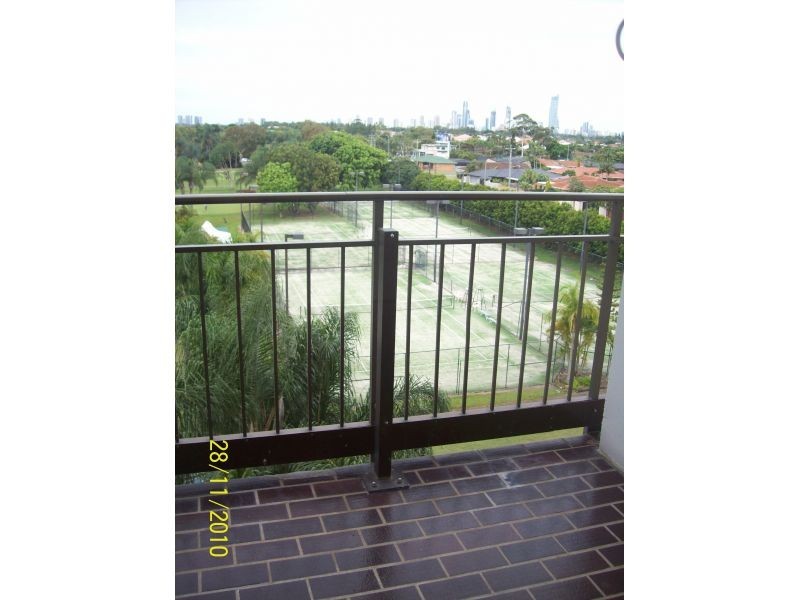 11-13 Fairway Drive, Clear Island Waters QLD 4226