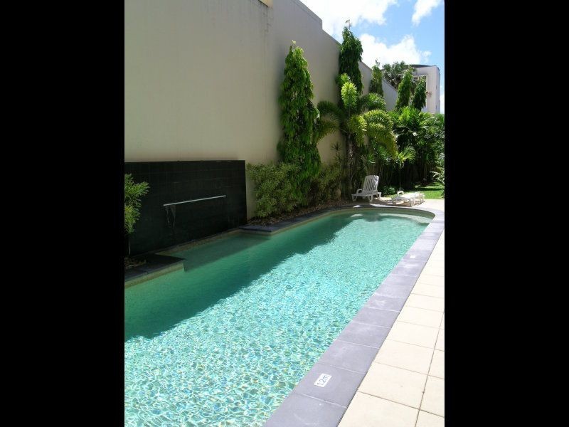 79 Spence Street, Cairns QLD 4870