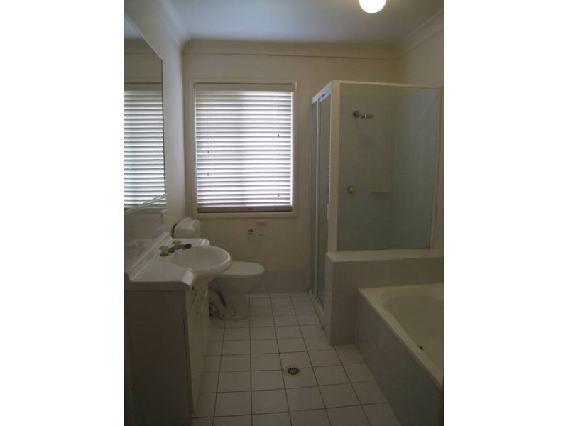 RT, 9 Bayside Court, Thorneside QLD 4158