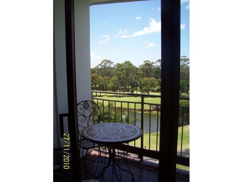 11-13 Fairway Drive, Clear Island Waters QLD 4226