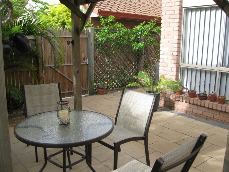 601 Pine Ridge Road, Biggera Waters QLD 4216