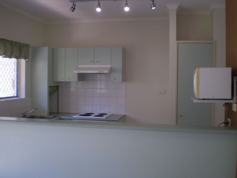34, 203 Mayers Street, Cairns QLD 4870