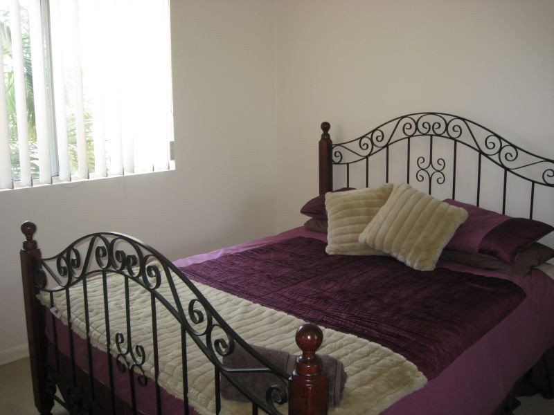 5, 41a Broadwater Street, Runaway Bay QLD 4216