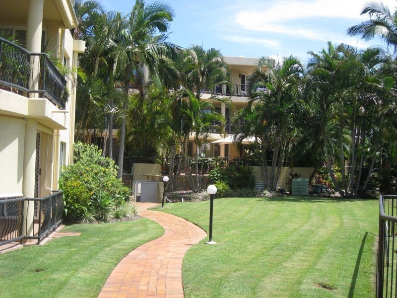 5, 41a Broadwater Street, Runaway Bay QLD 4216