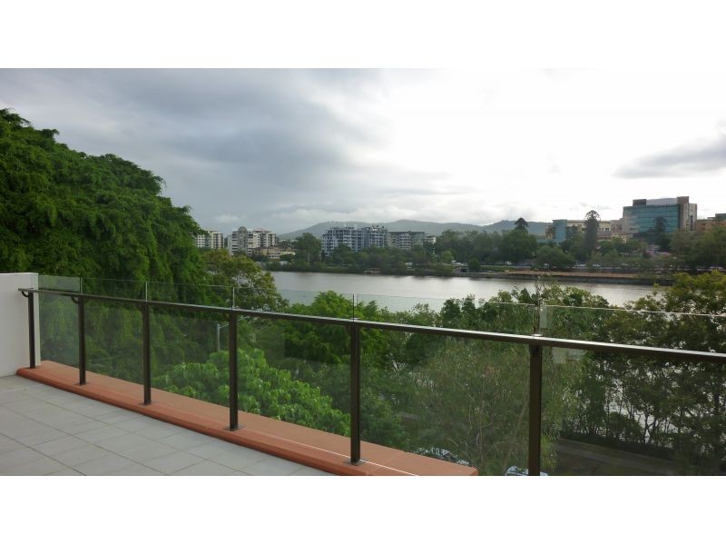 107, 10 Pidgeon Close, West End QLD 4101