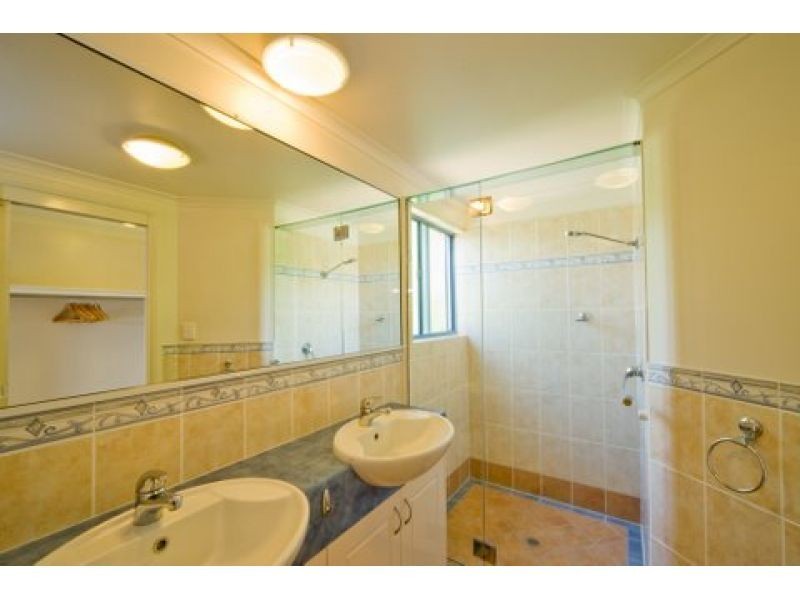 4, 2 Nara Avenue, Airlie Beach QLD 4802