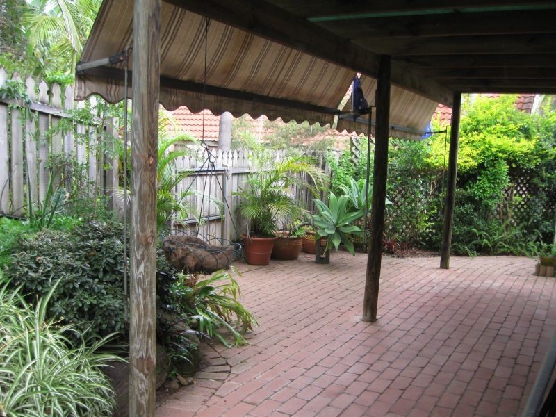 601 Pine Ridge Road, Biggera Waters QLD 4216