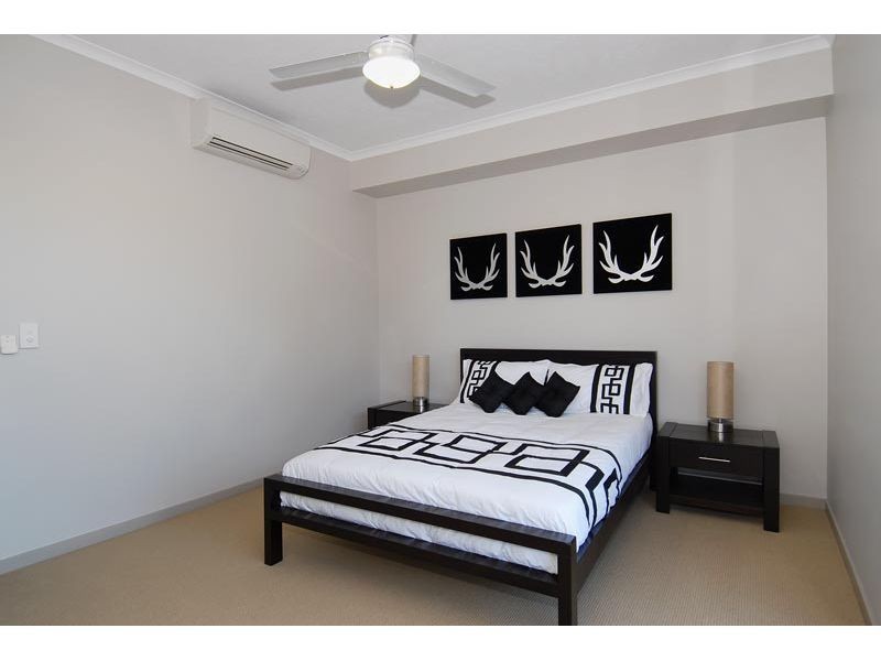 521 Varley Street, Yorkeys Knob QLD 4878