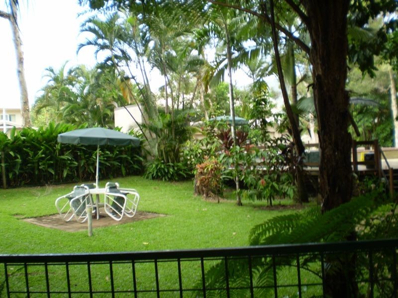 6, 203 Mayers Street, Cairns QLD 4870