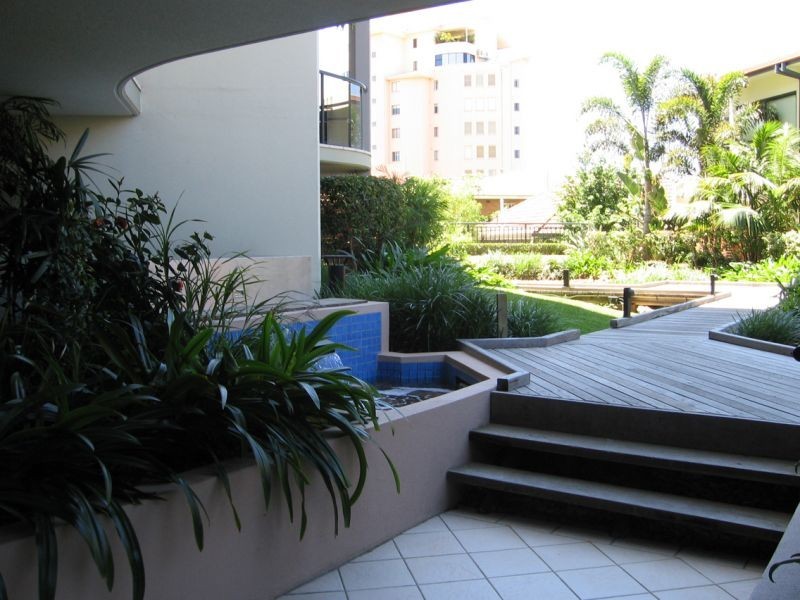 9 Sylvan Road, Toowong QLD 4066