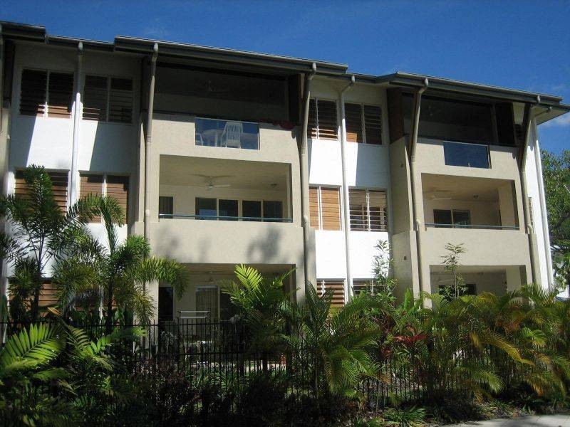 1804 Captain Cook Highway, Clifton Beach QLD 4879