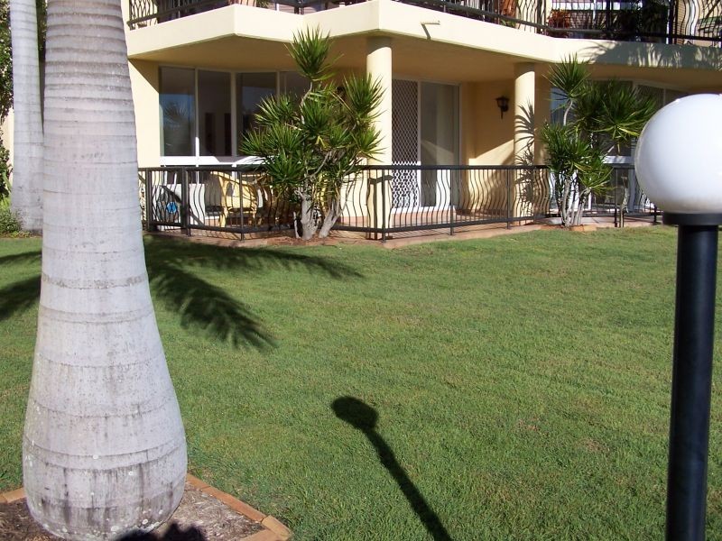 13, 41a Broadwater Street, Runaway Bay QLD 4216