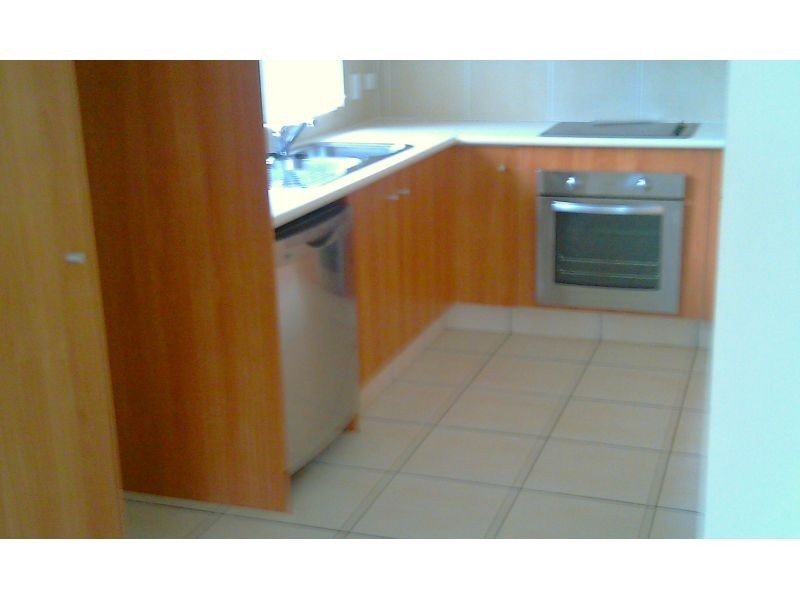 1A Alison Road, Carrara QLD 4211