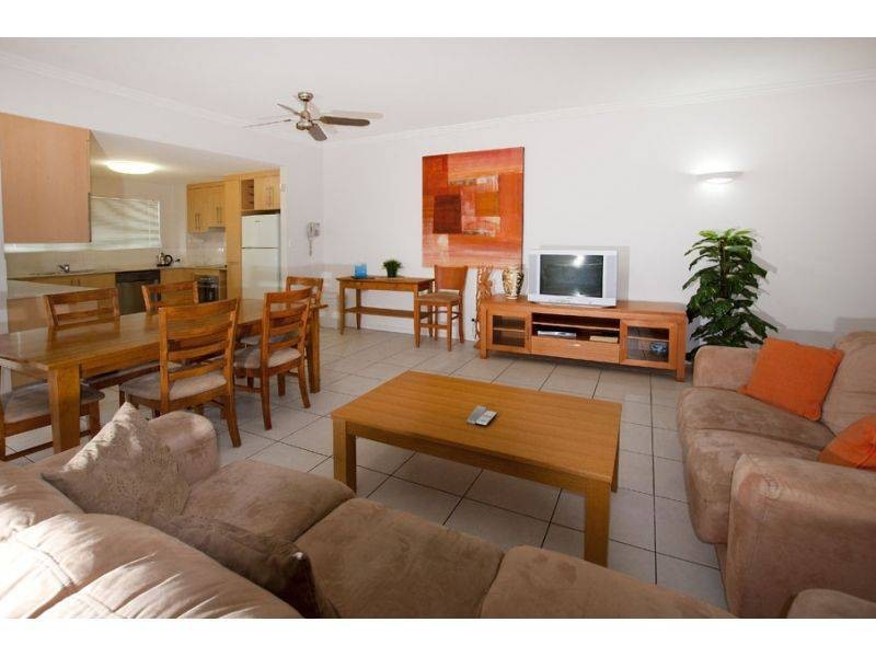 79 Spence Street, Cairns QLD 4870