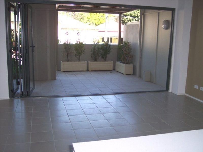 26/18 Manning Street, Milton QLD 4064