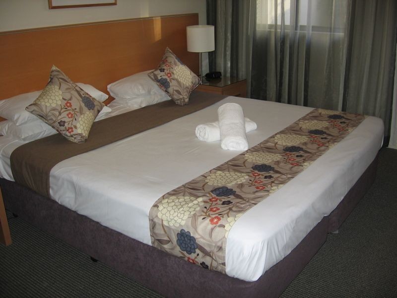 1 Ocean Street, Burleigh Heads QLD 4220