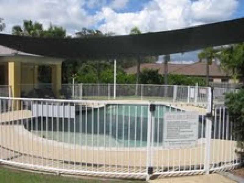 95 Arundel Drive, Arundel QLD 4214