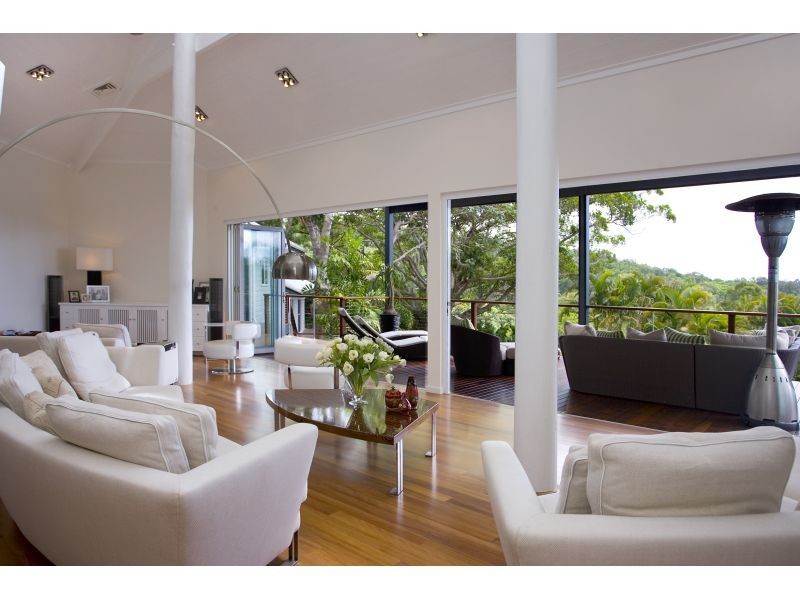 The Treehouse, 107 Valley Drive, Doonan QLD 4562