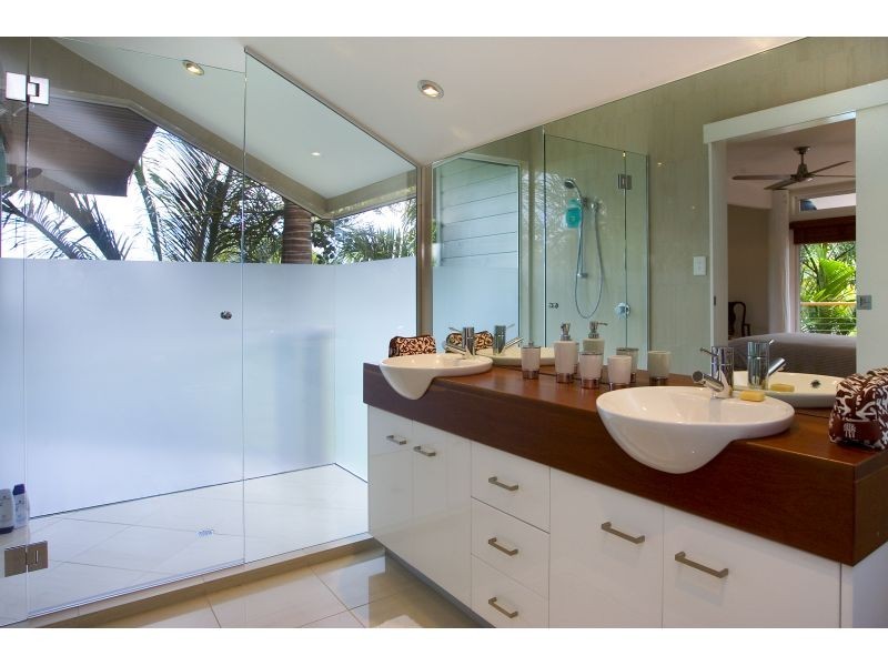 The Treehouse, 107 Valley Drive, Doonan QLD 4562