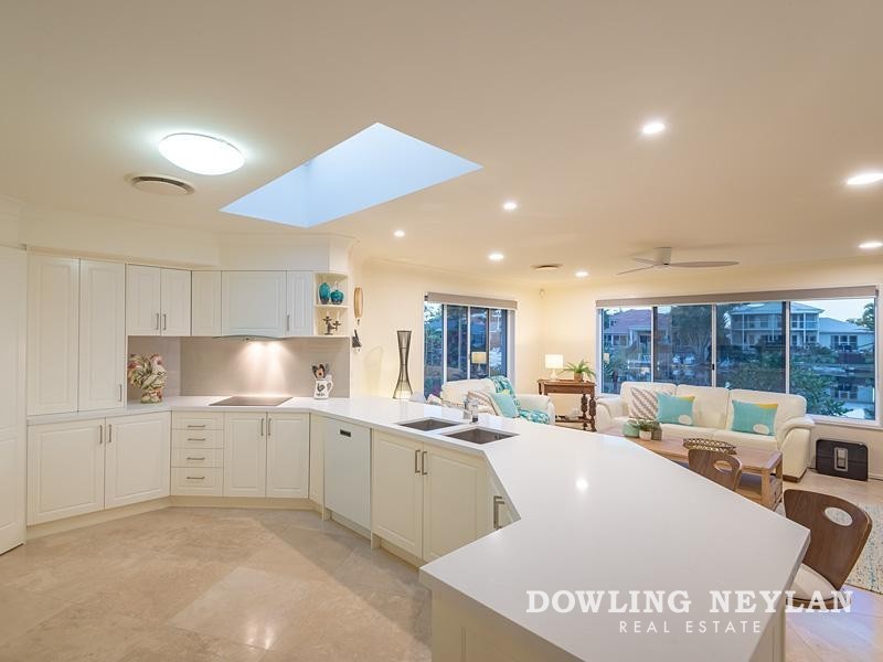 37 Shorehaven Drive, Noosa Waters QLD 4566