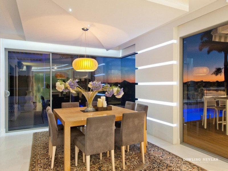 35 Dolphin Crescent, Noosaville QLD 4566