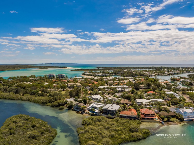 35 Dolphin Crescent, Noosaville QLD 4566